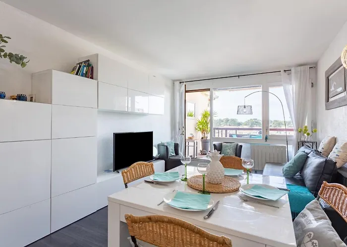 Mille Sabords-14 By Interhome 아파트 카브레톤